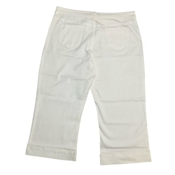 Buffalo David Britton Women's Wide Leg Crop Stretch White Pant Size 22 NWT - Picture 7 of 9